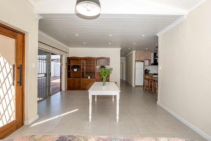 To Let 3 Bedroom Property for Rent in Townsend Estate Western Cape